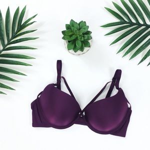 victoria’s secret • burgundy push up bra